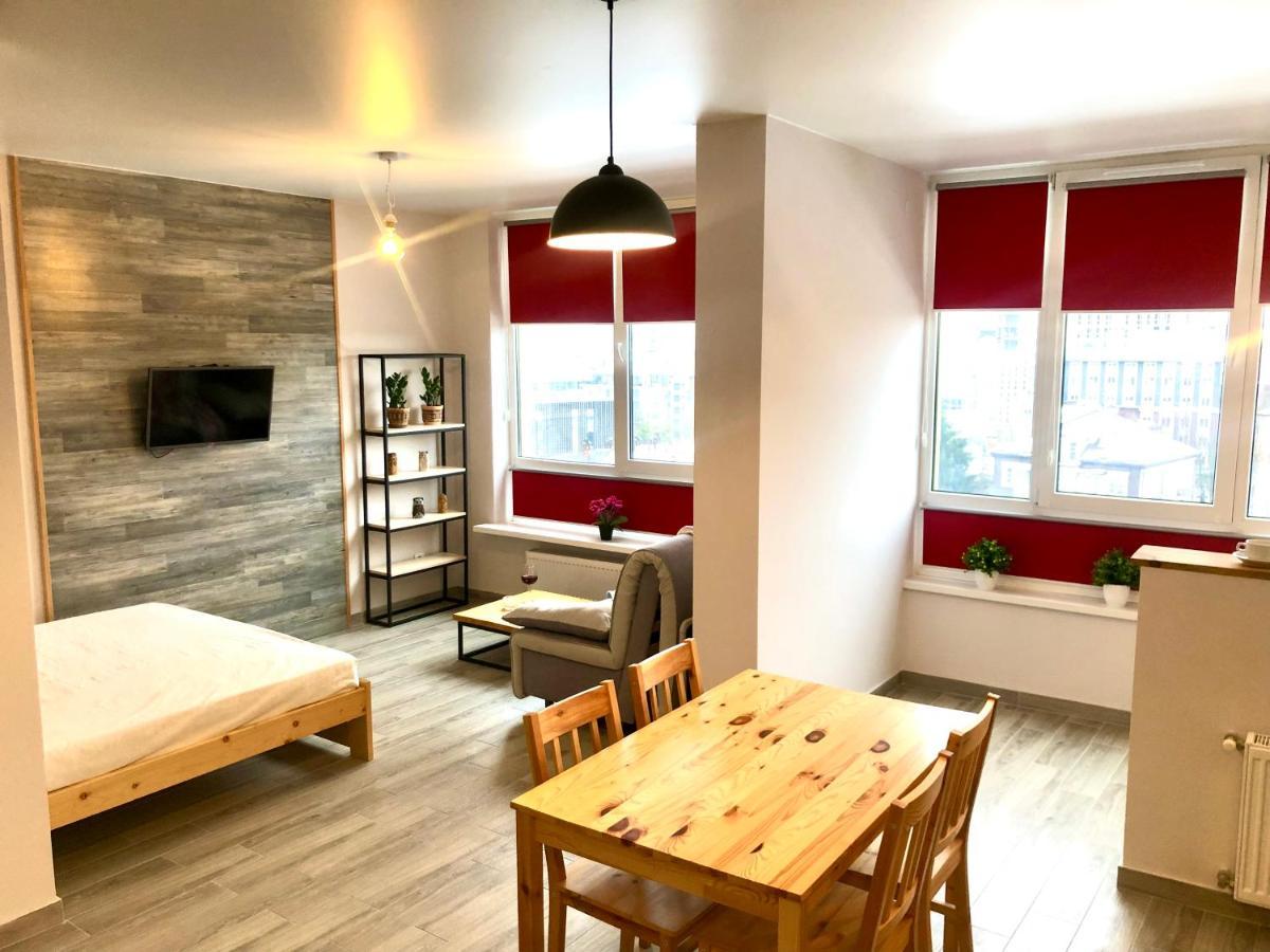 Osapart Beautiful Apartment In A Complex Semycvit Lwów Zewnętrze zdjęcie